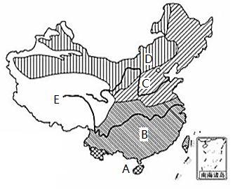 读我国年降水量,地势三级阶梯分布图和我国气候类型图